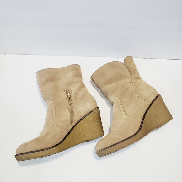 Kellie & Katie fold over suede winter booties  8.5 - Picture 9 of 16